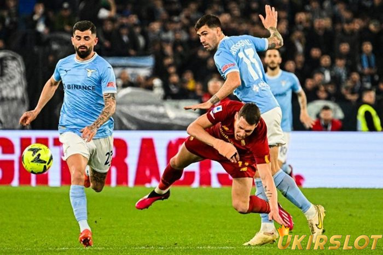 Hasil Liga Italia - Dejavu Tahun Lalu, Lazio Hantam 10 Pemain Roma