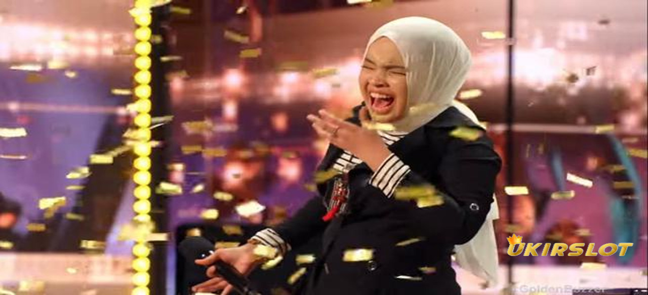 Putri Ariani Trending Topic di Twitter Usai Dapat Golden Buzzer dari Simon Cowell di America’s Got Talent