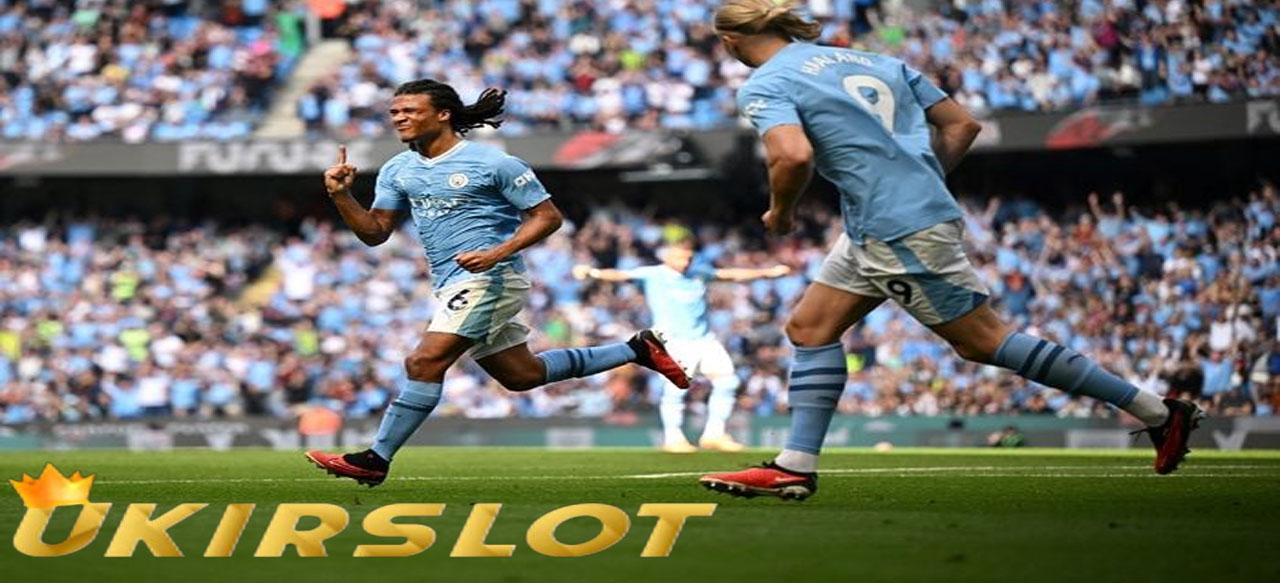 Hasil Liga Inggris - Diwarnai Gol Kontroversial Nathan Ake dan Hat-trick Haaland, Man City Naik ke Puncak Usai Bekuk Fulham