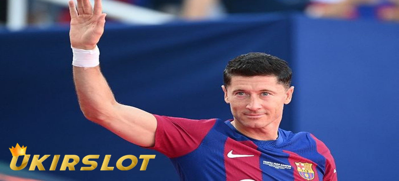 Robert Lewandowski Kesal dan Lempar Kritikan Keras ke Xavi Hernandez