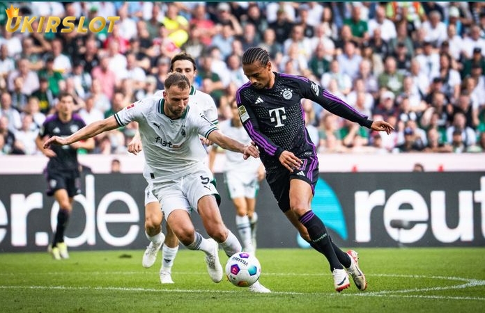 Hasil Bundesliga - Gol Pemain Pengganti Buat Bayern Comeback dan Akhiri Rekor Buruk Lawan Moenchengladbach