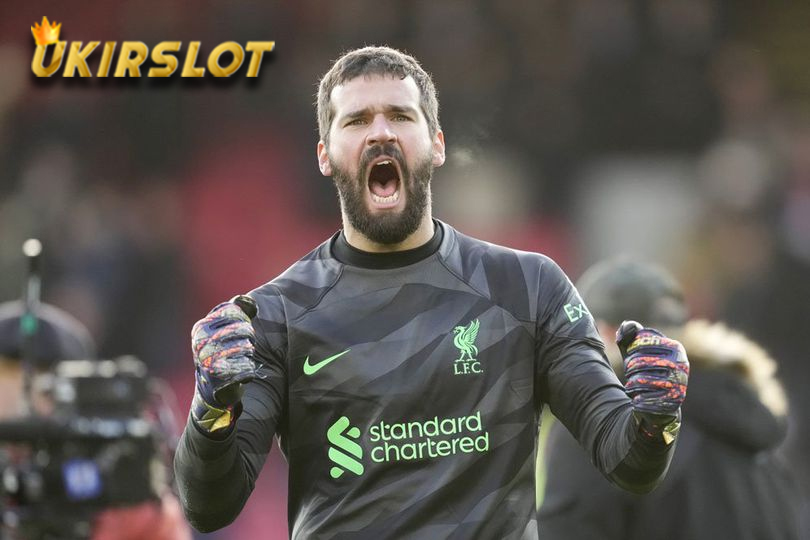 Untung Alisson, Bukan Kelleher!