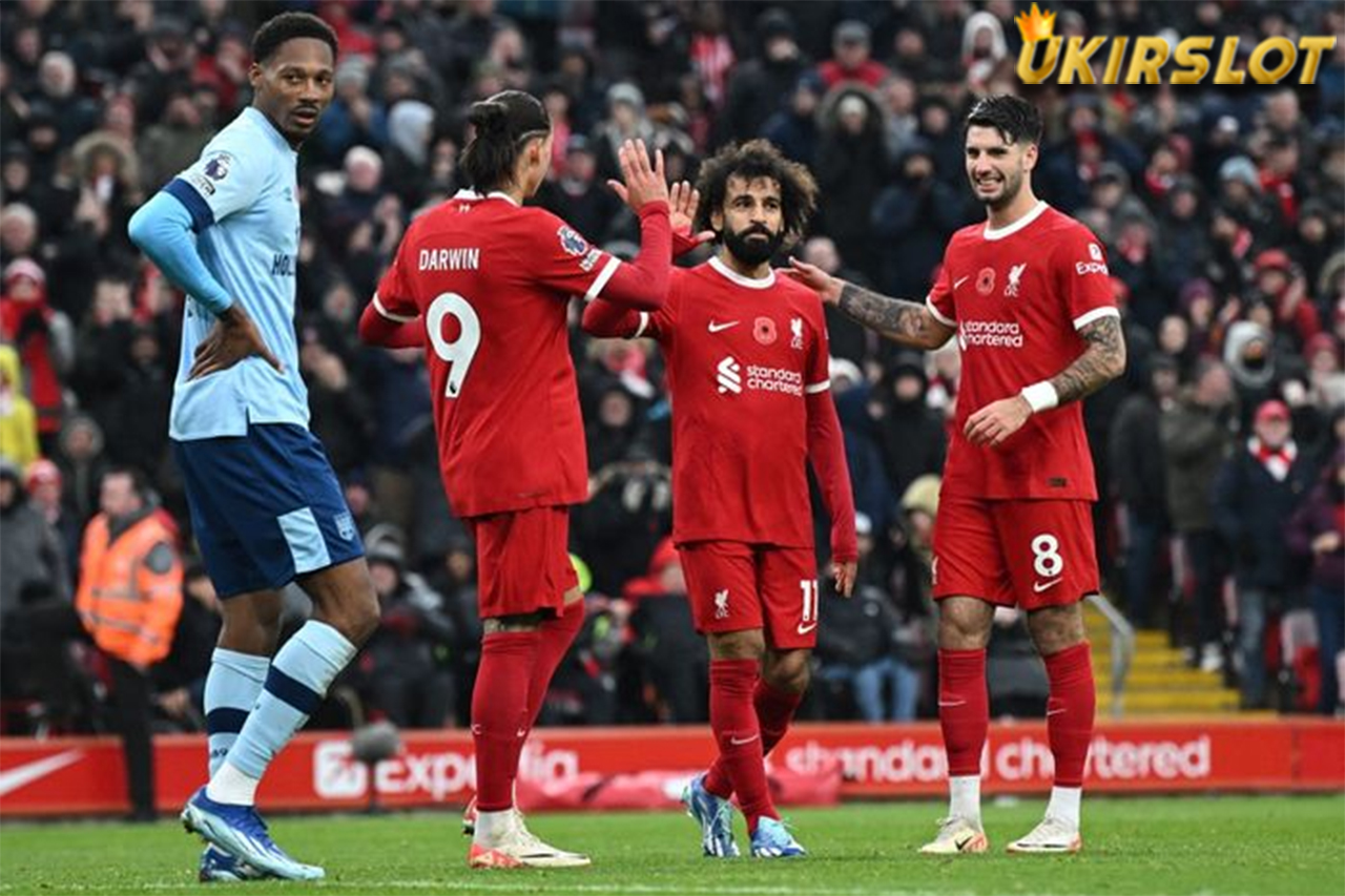 Lebih Hebat dari Man City, Liverpool Bisa Raih 4 Gelar Sekaligus Musim Ini!