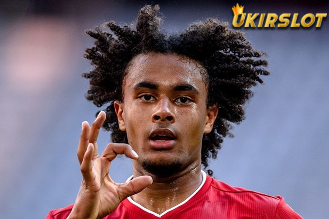 AC Milan Siap-Siap Diporotin, Mahar Zirkzee Setara Transfer Hojlund ke Man United