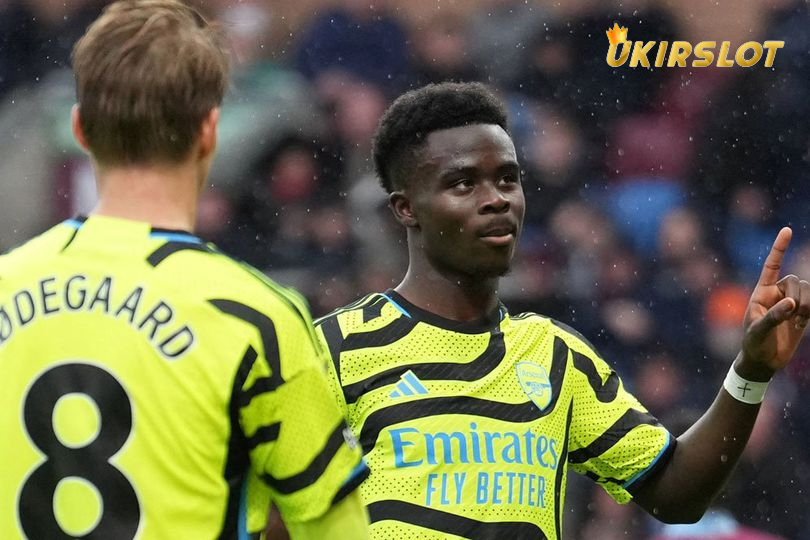 Penalti Bukayo Saka Kurang Meyakinkan, Masih Untung Arsenal Menang