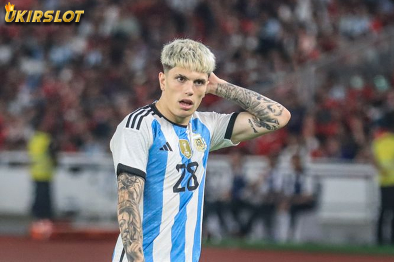 Pemalu seperti Lionel Messi, Wonderkid Man United Juga bakal Pikul Tanggung Jawab Besar di Timnas Argentina