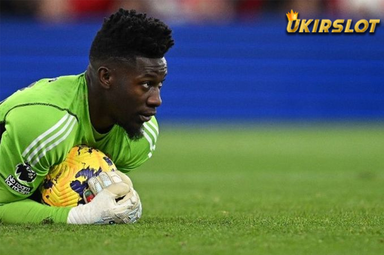 Onana Mendadak Jadi Bek Kanan saat Lawan Liverpool, Bikin Jantung Mau Copot