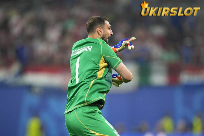 Ditinggal Ederson, Manchester City Bakal Angkut Gianluigi Donnarumma?