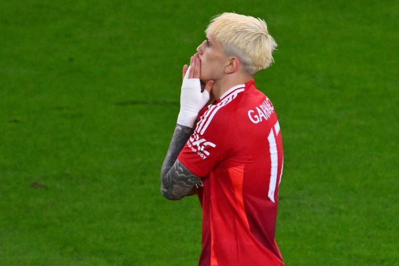 Ruben Amorim Persilakan Alejandro Garnacho Tinggalkan MU