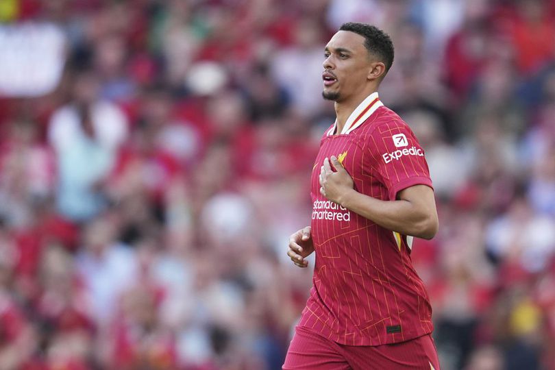 Arne Slot Bela Trent Alexander-Arnold Usai Dicemooh Fans Liverpool